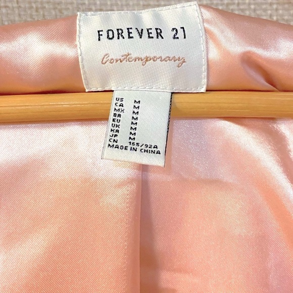 F21 Pink Faux Fur Hooded Jacket w/Black Trim and Satin Lining Medium - Picture 3 of 13